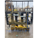 Позиціонер з рухомими вилами до навантажувача