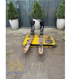 Телескопічні вила для навантажувачів