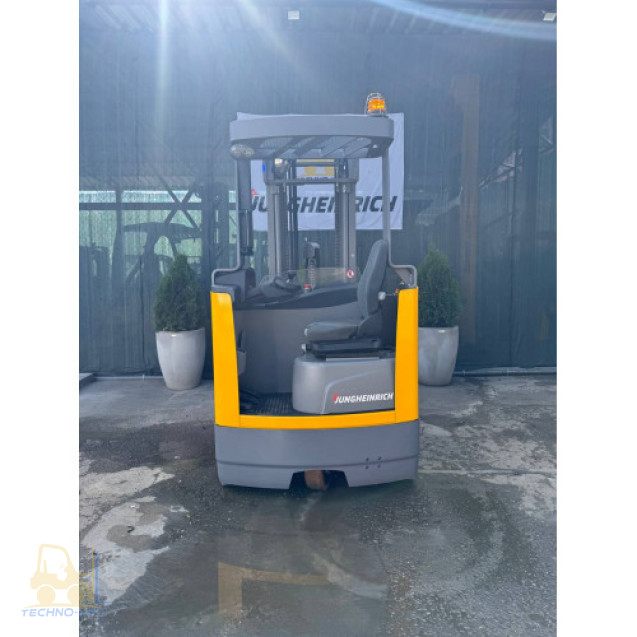 Річтрак електричний JUNGHEINRICH ETV 214, с.н. 91138780, мачта 5300 DZ, в.п. 1400кг, 2019 р.в.