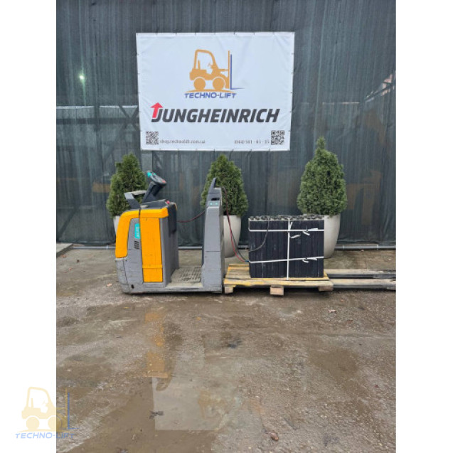 Візок електричний JUNGHEINRICH ECE 225,в.п. 2500 кг, довж. вил 2310 мм,  2019 р.в.