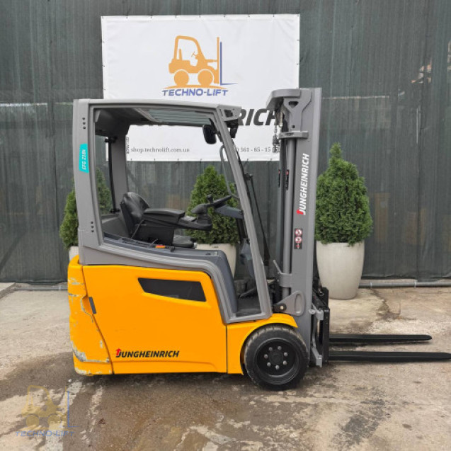 Навантажувач електричний JUNGHEINRICH EFG 218k, с.н. FN560106, мачта 4700 DZ мм, в.п. 1800 кг, 2018 р.в.