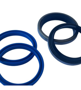 Ремкомплект гідроциліндра зміщення каретки (діаметр штока 38мм) 51380269 Ремкомплект гідроциліндра зміщення каретки (діаметр штока 38мм) 51380269