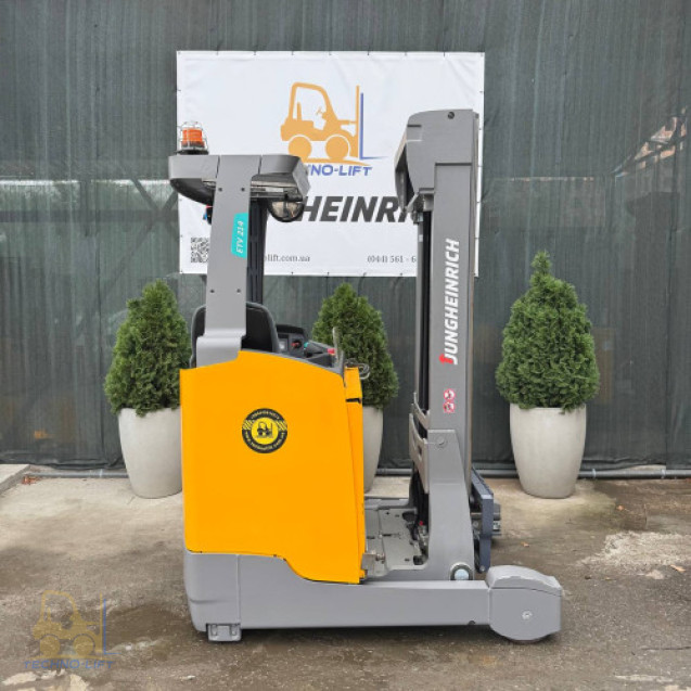 Річтрак електричний JUNGHEINRICH ETV 214, с.н. 91138782, мачта 5600 DZ, в.п. 1400 кг, 2019 р.в.