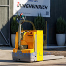 Електричний візок JUNGHEINRICH EJE C20. с.н.98124413. в.п. 2000. р.в. 2015 р.в.