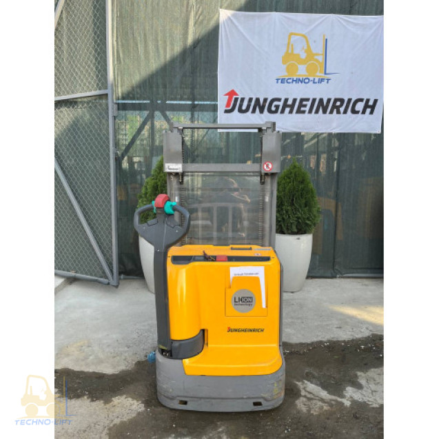 Штабелер електричний JUNGHEINRICH EJC 214, с.н. 90586938, мачта 3600 ZT мм, в.п. 1400 кг., 2019 р 